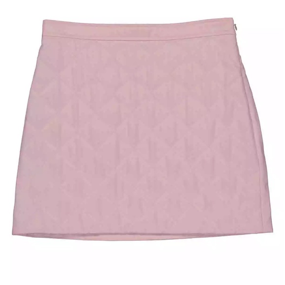 NEW Pink Burberry Quilted Miniskirt Skirt - Picture 3 of 7